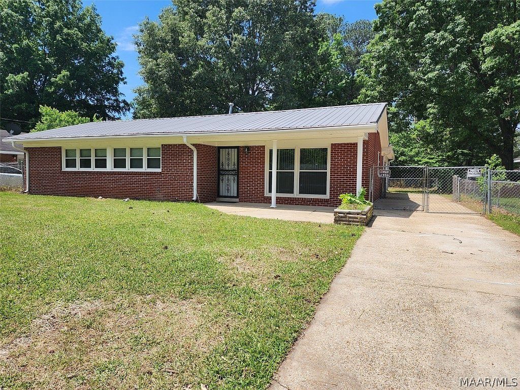 1210 Lakewood Dr Montgomery, AL 36109 - Thumbnail 3