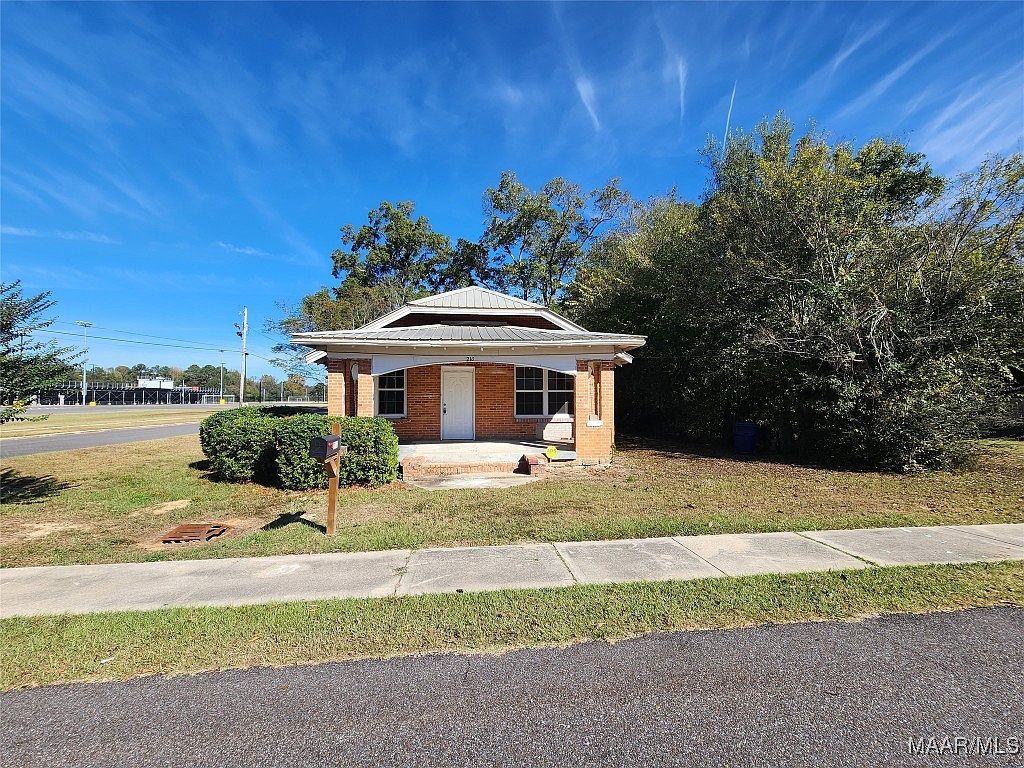 210 W Osceola St Wetumpka, AL 36092 - Thumbnail 3