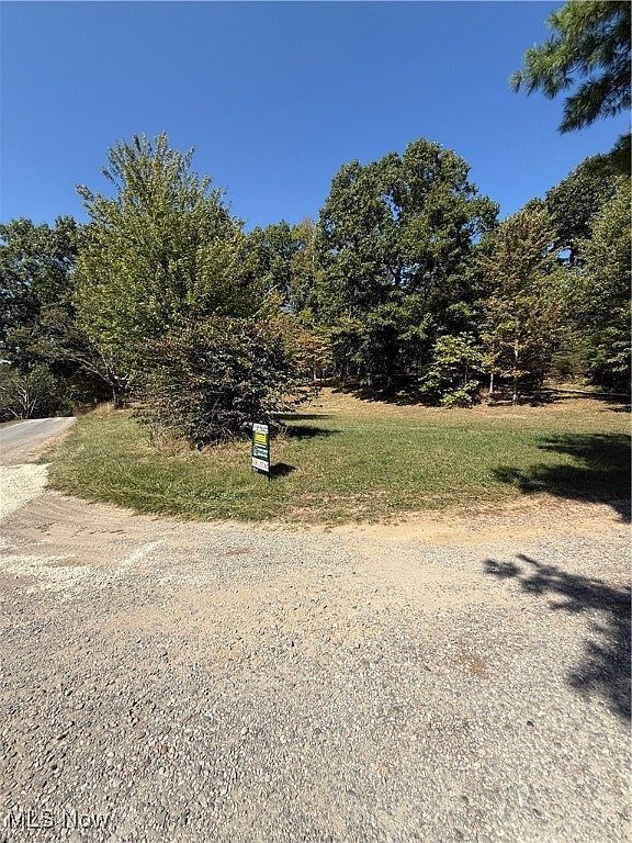 Deer Rd SW Bowerston, OH 44695 - Thumbnail 3