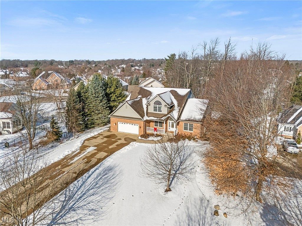 1847 Woodthrush St NE Canton, OH 44721 - Thumbnail 3