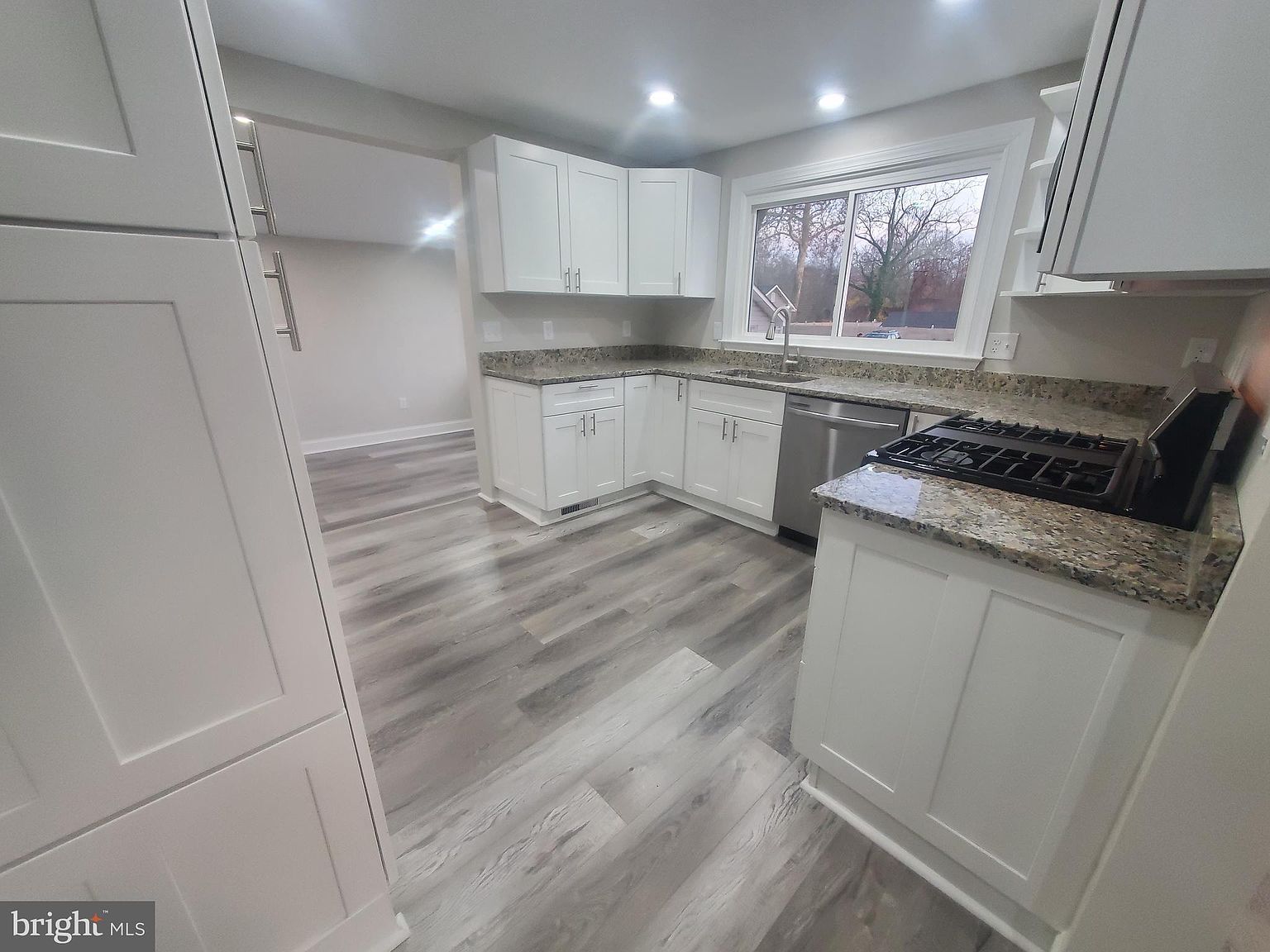 136 Trenton Rd Browns Mills, NJ 08015 - Thumbnail 3