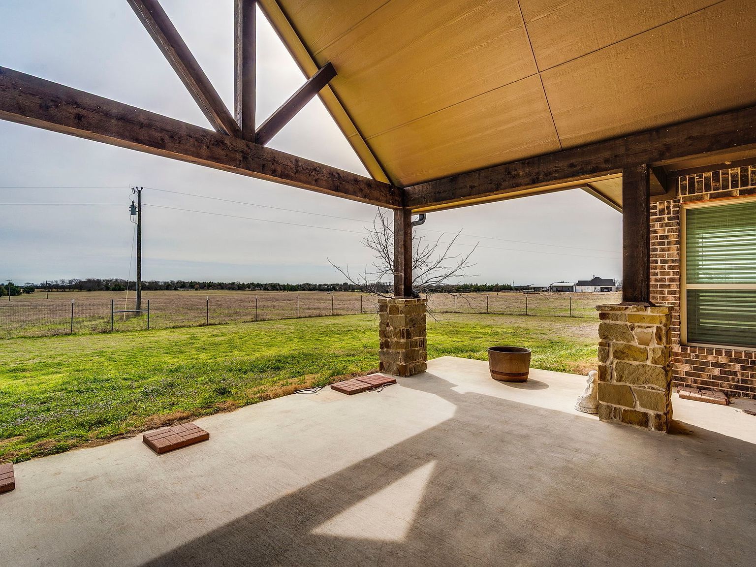 901 Hoyt Rd Waxahachie, TX 75167 - Thumbnail 3