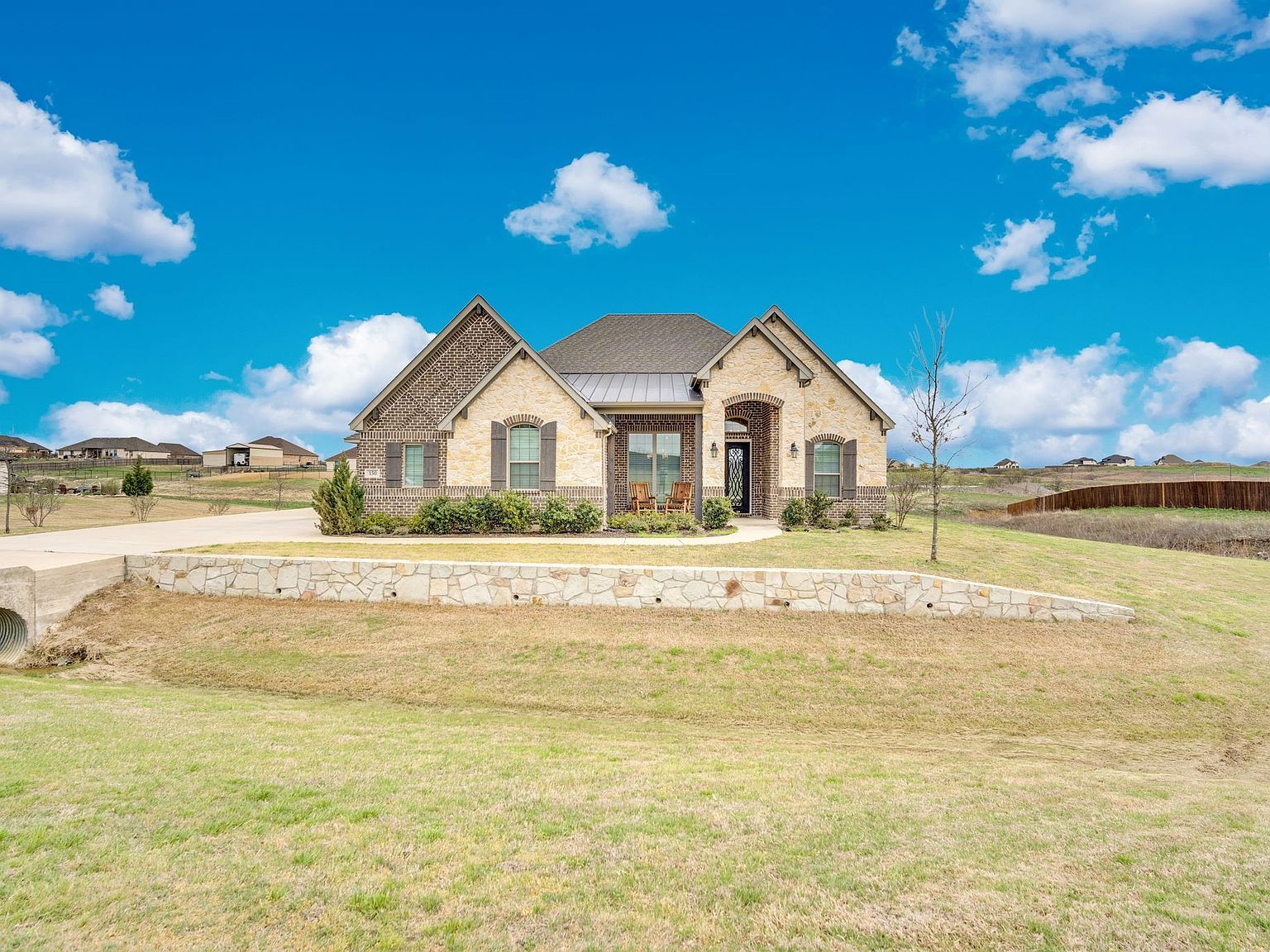 150 Highgate Dr Venus, TX 76084 - Thumbnail 3