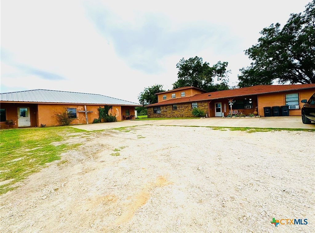 510 County Road 317 Jonesboro, TX 76538 - Thumbnail 3