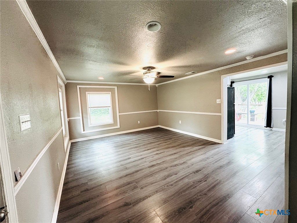 706 Golf Course Rd Gatesville, TX 76528 - Thumbnail 3