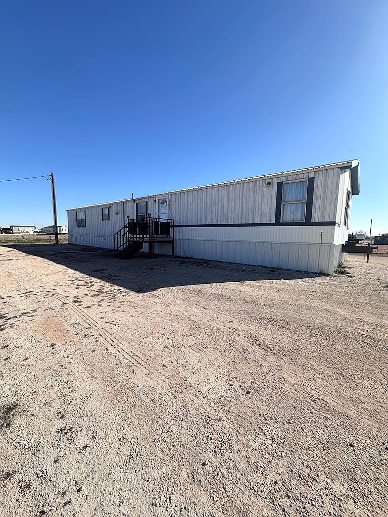 691 Private Road 204 #D Seminole, TX 79360 - Thumbnail 3