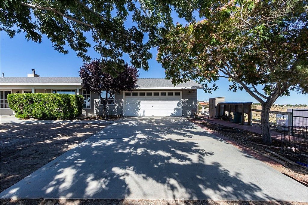 8650 Cowberry Rd Phelan, CA 92371 - Thumbnail 3