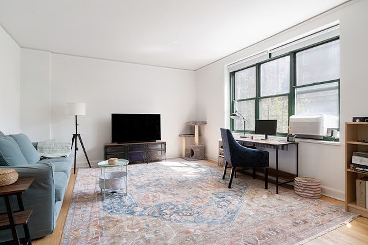 34-20 79th St APT 3H Queens, NY 11372 - Thumbnail 3