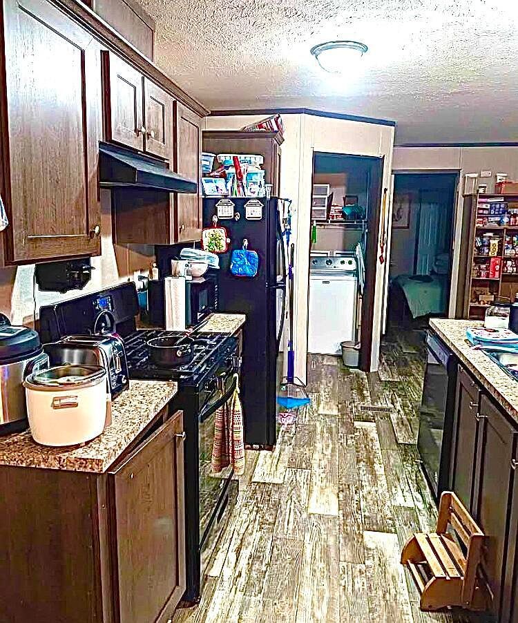 1243 Red Maple Ln Kalamazoo, MI 49004 - Thumbnail 3