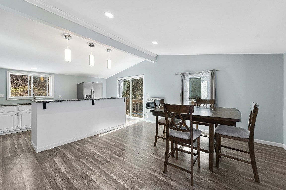 424 Edson Rd Endicott, NY 13760 - Thumbnail 3