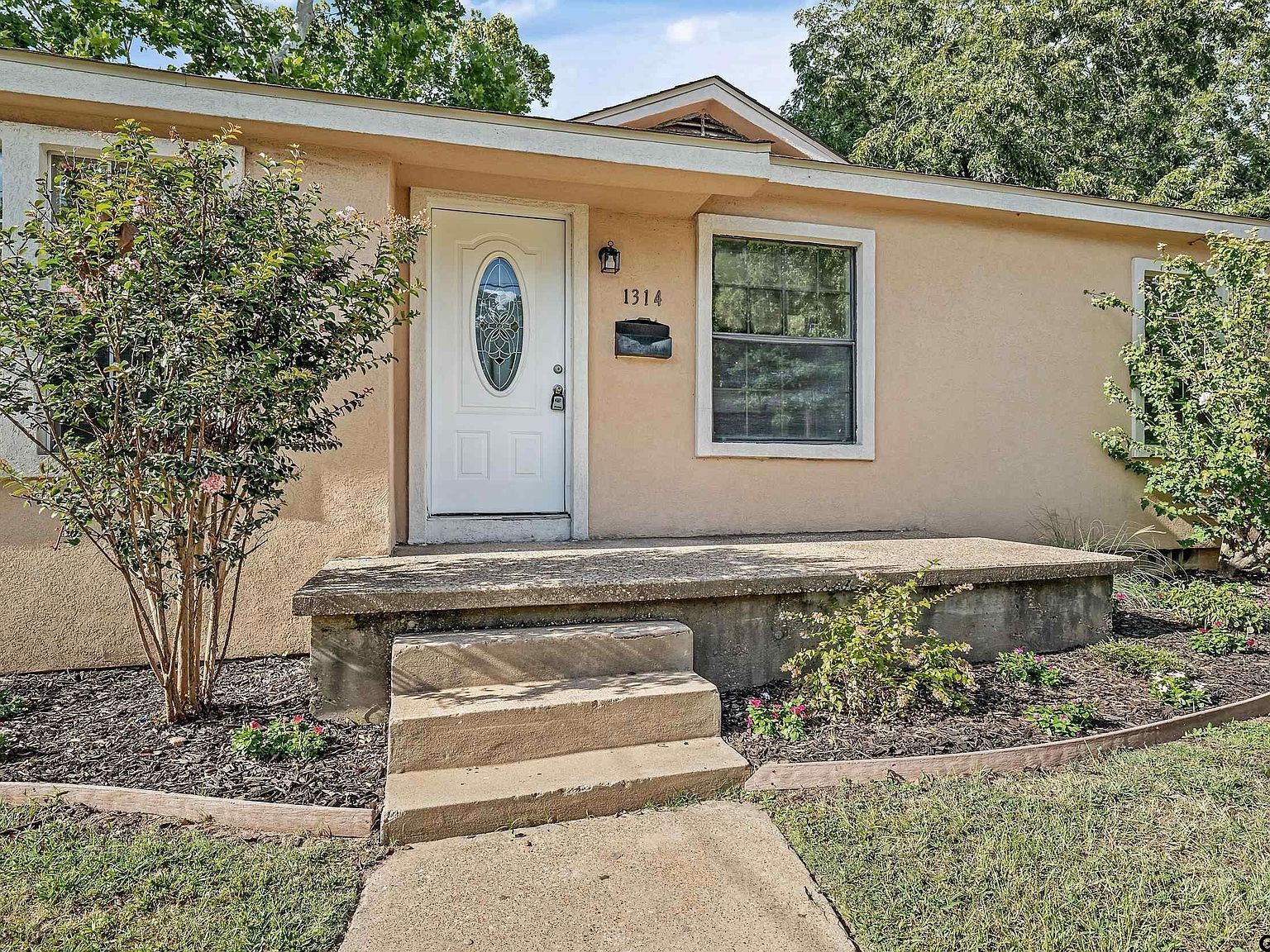 1314 E Dawson St Tyler, TX 75701 - Thumbnail 3