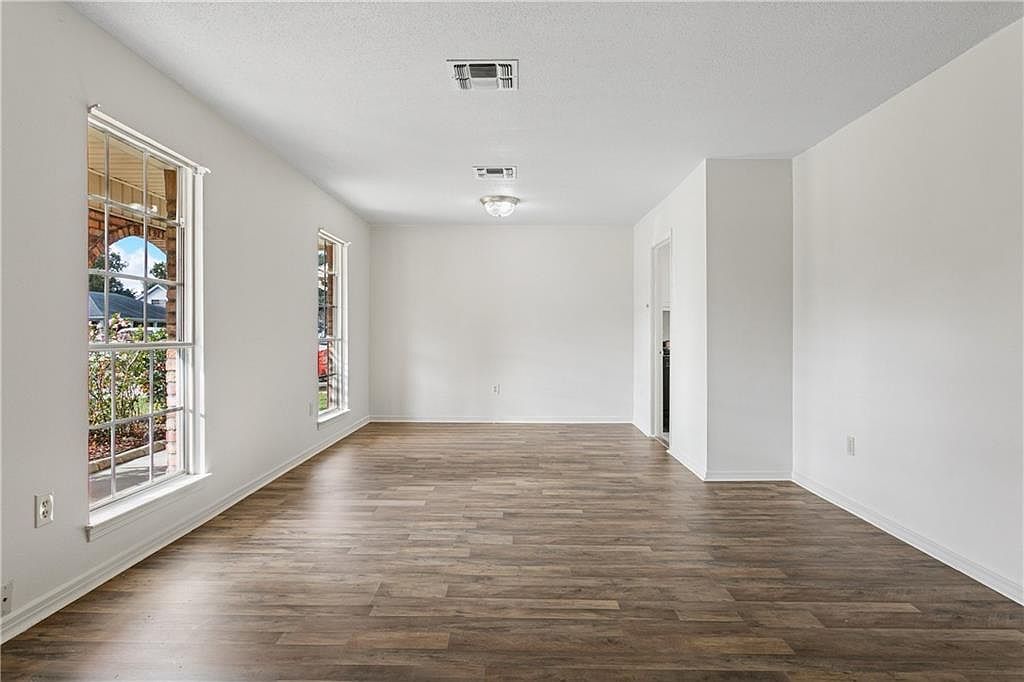 1209 Colony Pl Metairie, LA 70003 - Thumbnail 3