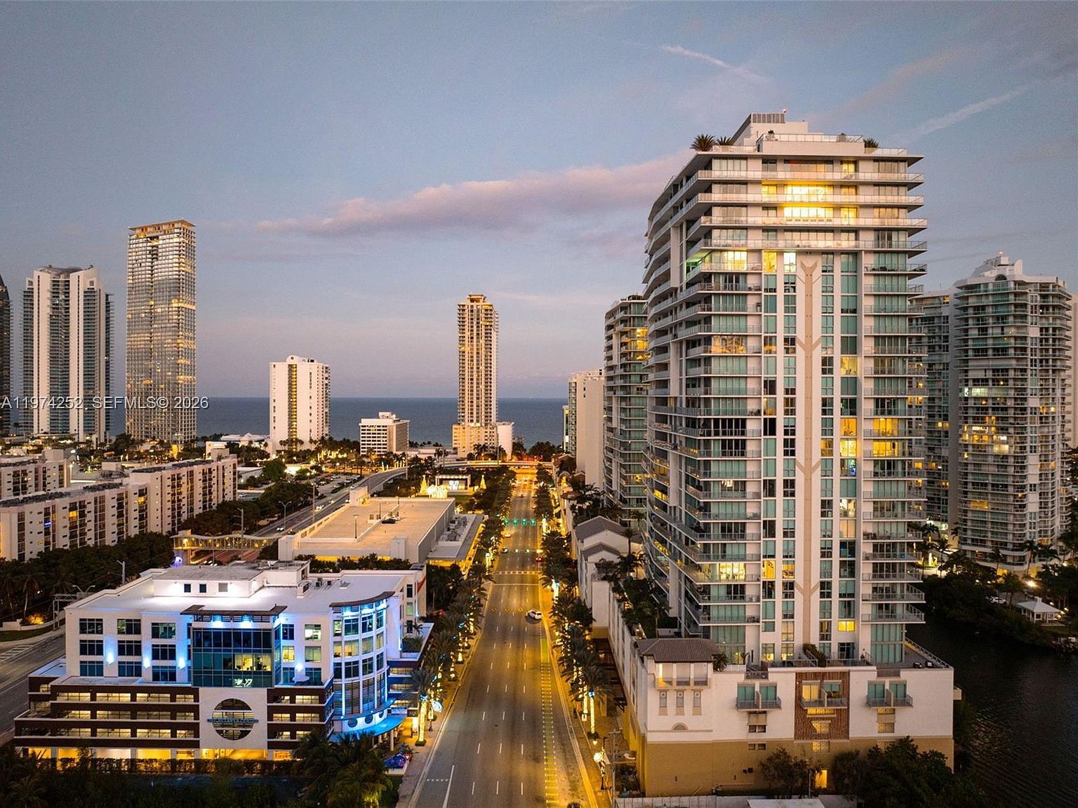 300 Sunny Isles Blvd #4-2003 Sunny Isles Beach, FL 33160 - Thumbnail 3