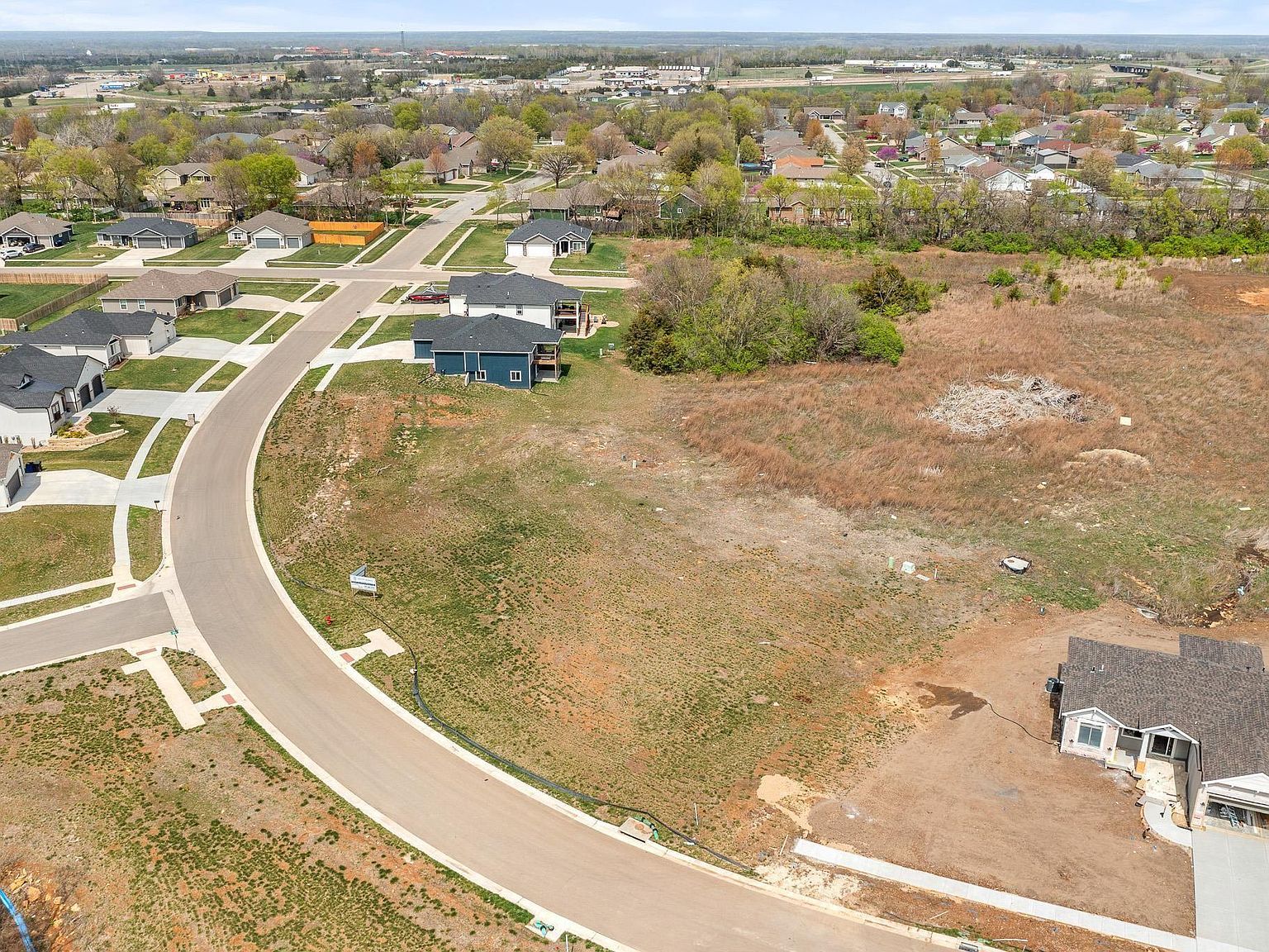 3324 SE Howard Dr LOT 12-E Topeka, KS 66605 - Thumbnail 3