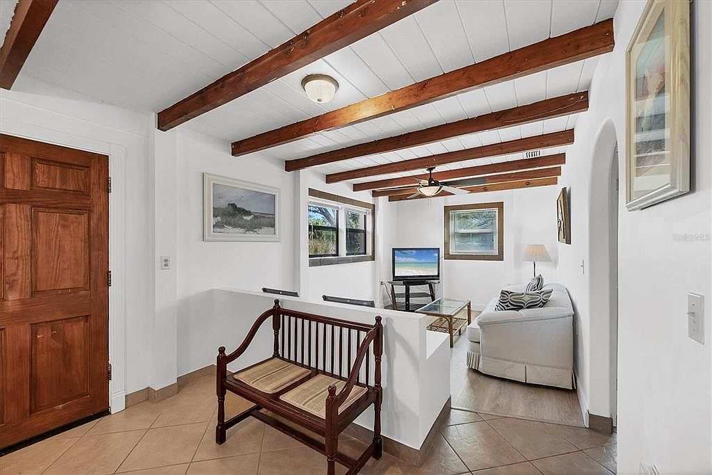 831 E 1st St Englewood, FL 34223 - Thumbnail 3