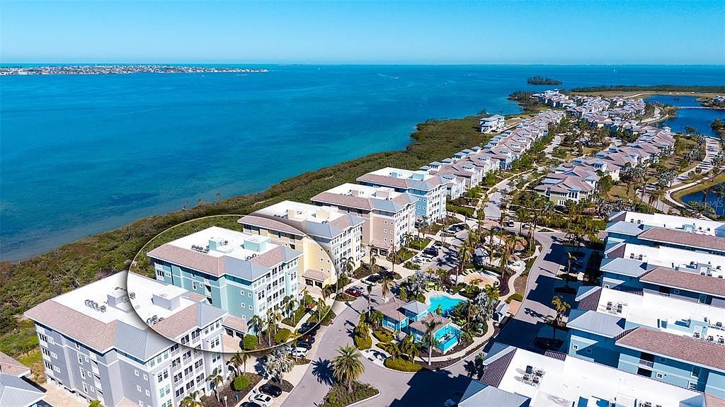 388 Aruba Cir UNIT 201 Bradenton, FL 34209 - Thumbnail 3