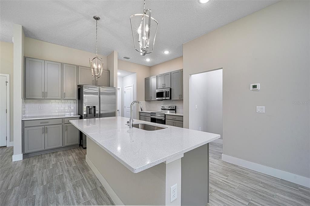 29 Red Top Ln Palm Coast, FL 32164 - Thumbnail 3