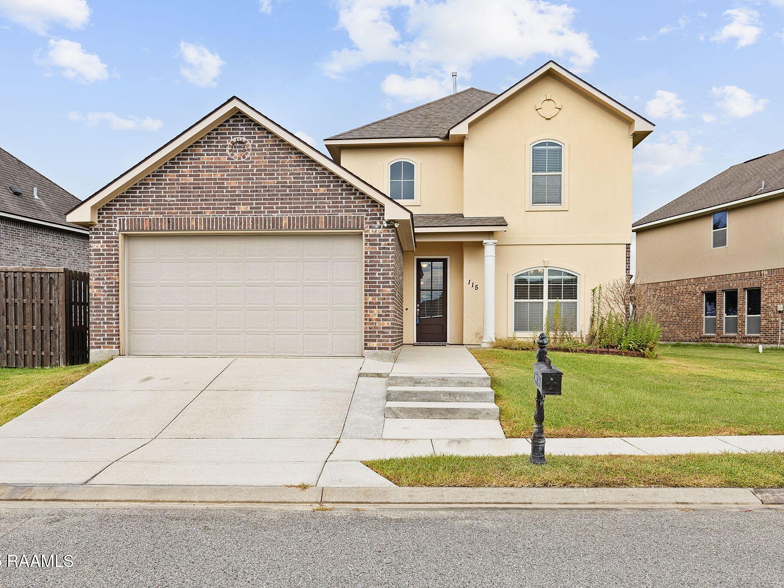 115 Crooked Stick Ln Lafayette, LA 70506 - Thumbnail 3