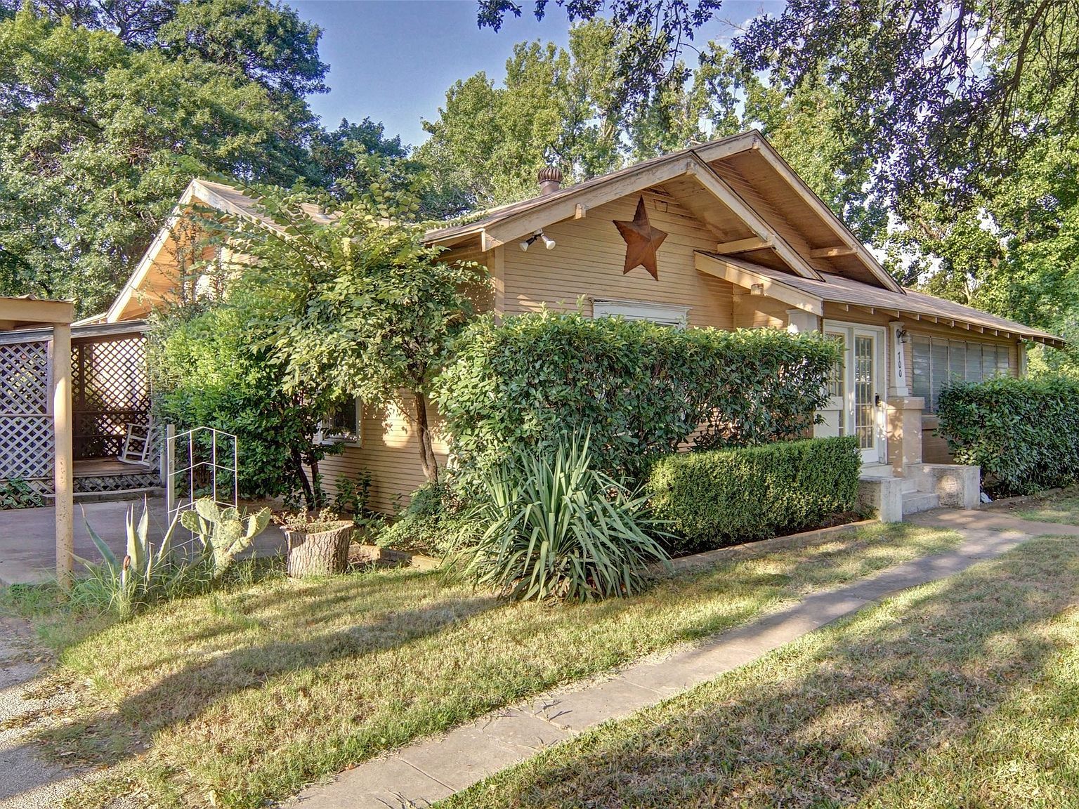 700 South St Graham, TX 76450 - Thumbnail 3