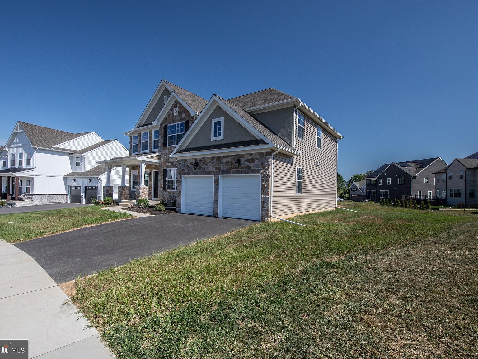 32 Pamela Dr Mechanicsburg, PA 17050 - Thumbnail 3