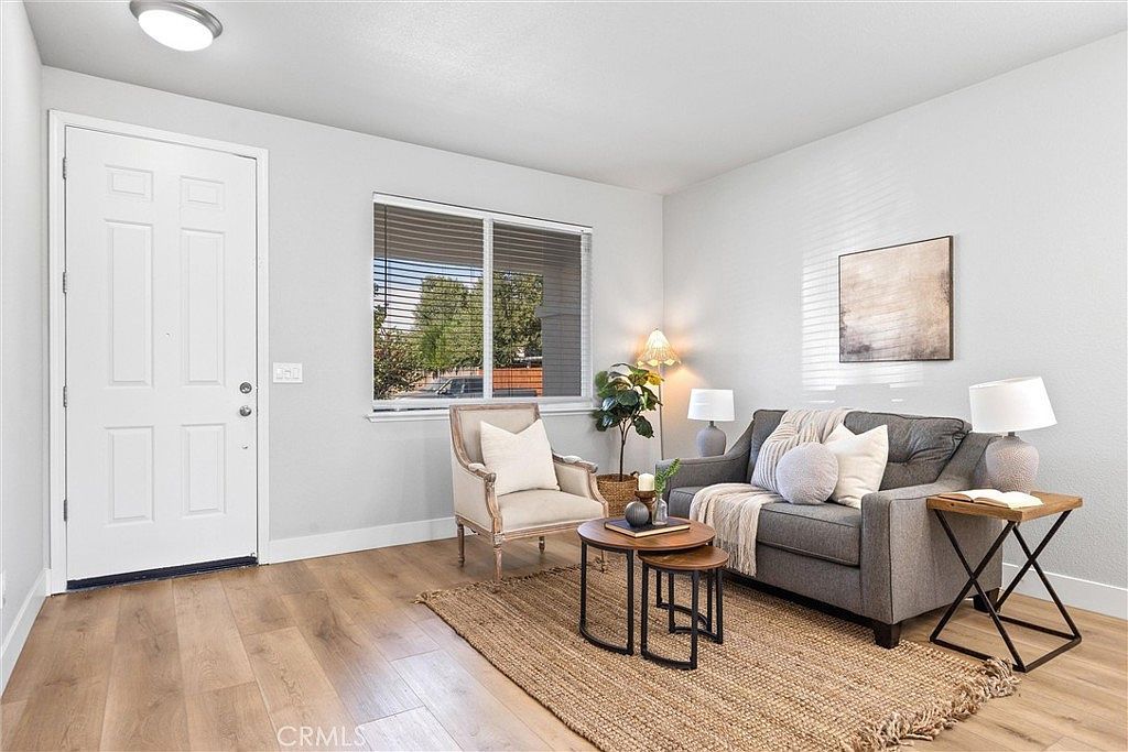 3157 Rogue River Dr Chico, CA 95973 - Thumbnail 3