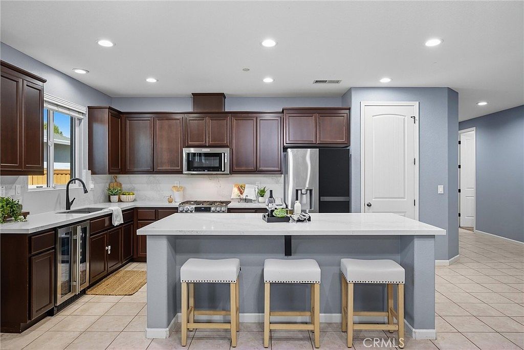 3237 Rogue River Dr Chico, CA 95973 - Thumbnail 3