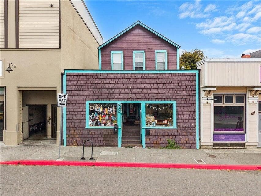 632 9th St #2B0CBFB2C Arcata, CA 95521 - Thumbnail 3