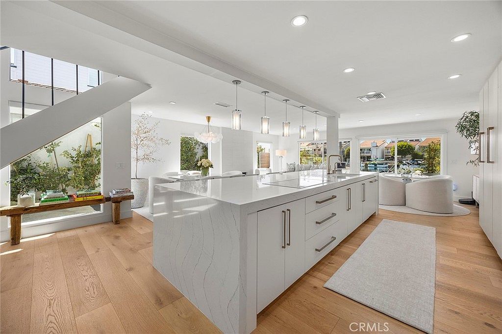 21875 Huron Ln Lake Forest, CA 92630 - Thumbnail 3