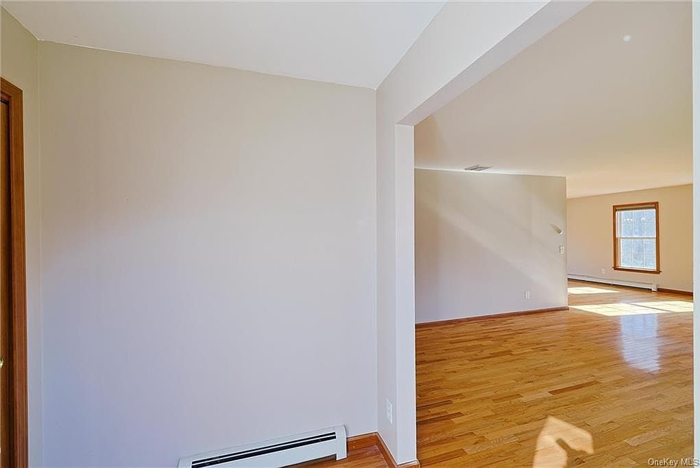 98 Black Creek Rd Esopus, NY 12528 - Thumbnail 3