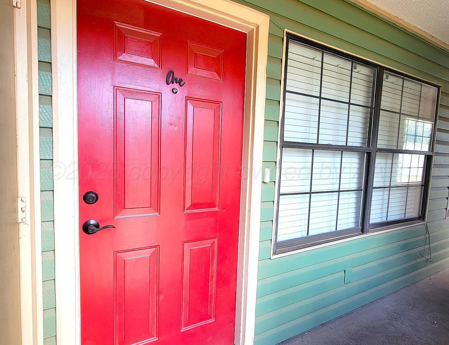 1312 Coffee St Pampa, TX 79065 - Thumbnail 3