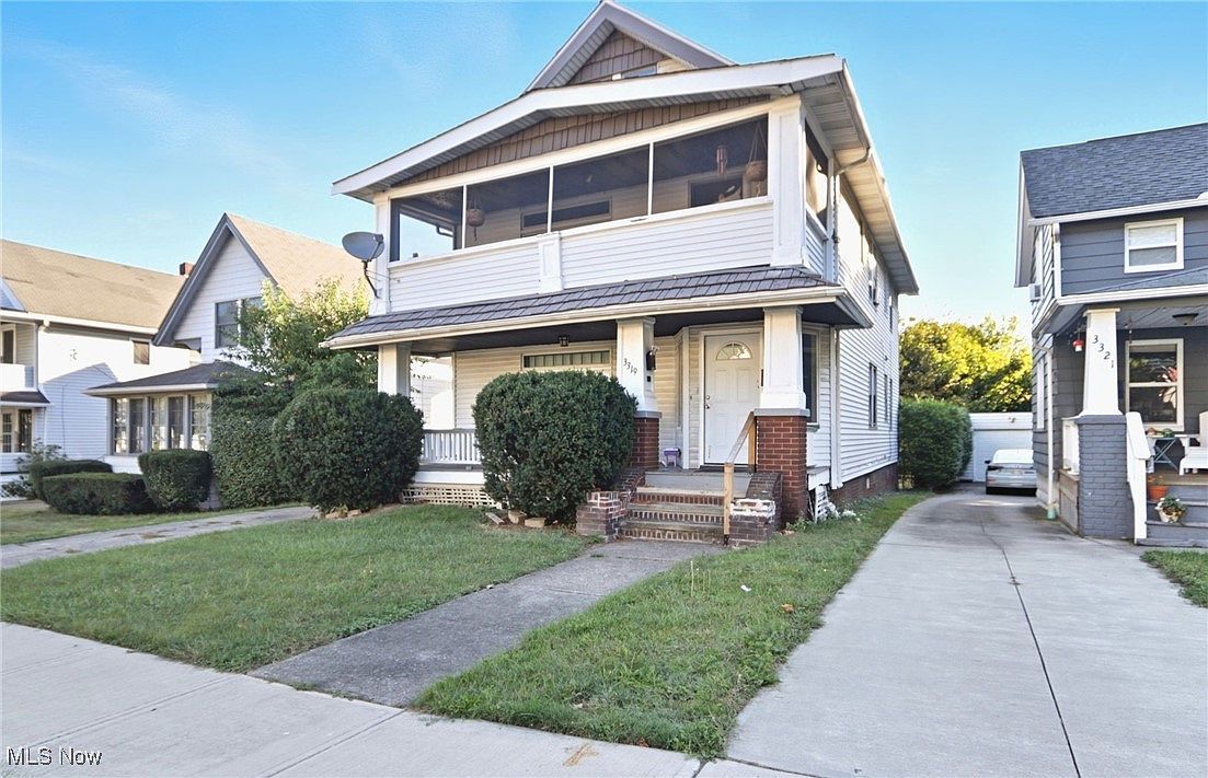 3319 W 111th St Cleveland, OH 44111 - Thumbnail 3