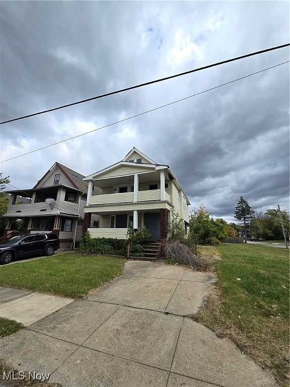 853 E 128th St Cleveland, OH 44108 - Thumbnail 3