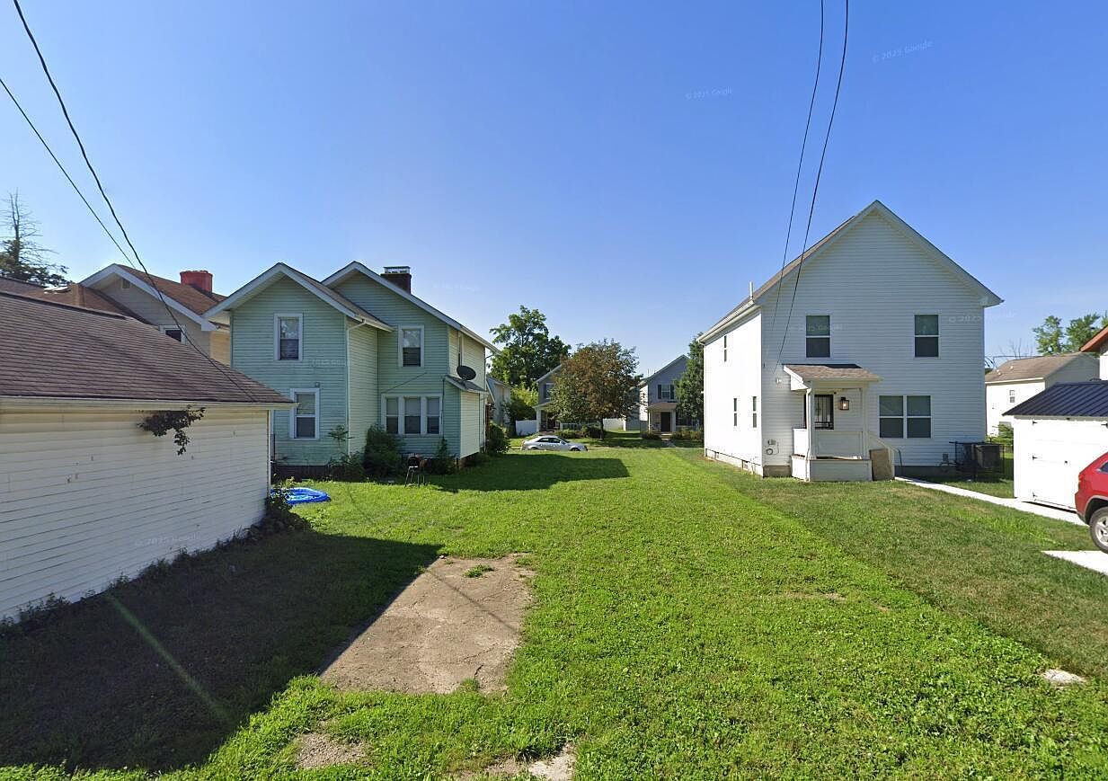 1136 21st Ave Columbus, OH 43211 - Thumbnail 3