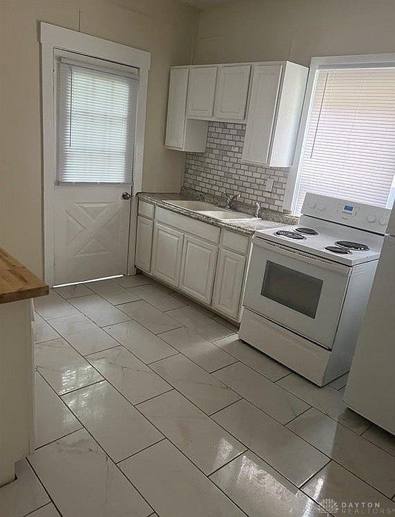 208 Heaton Ave Dayton, OH 45410 - Thumbnail 3