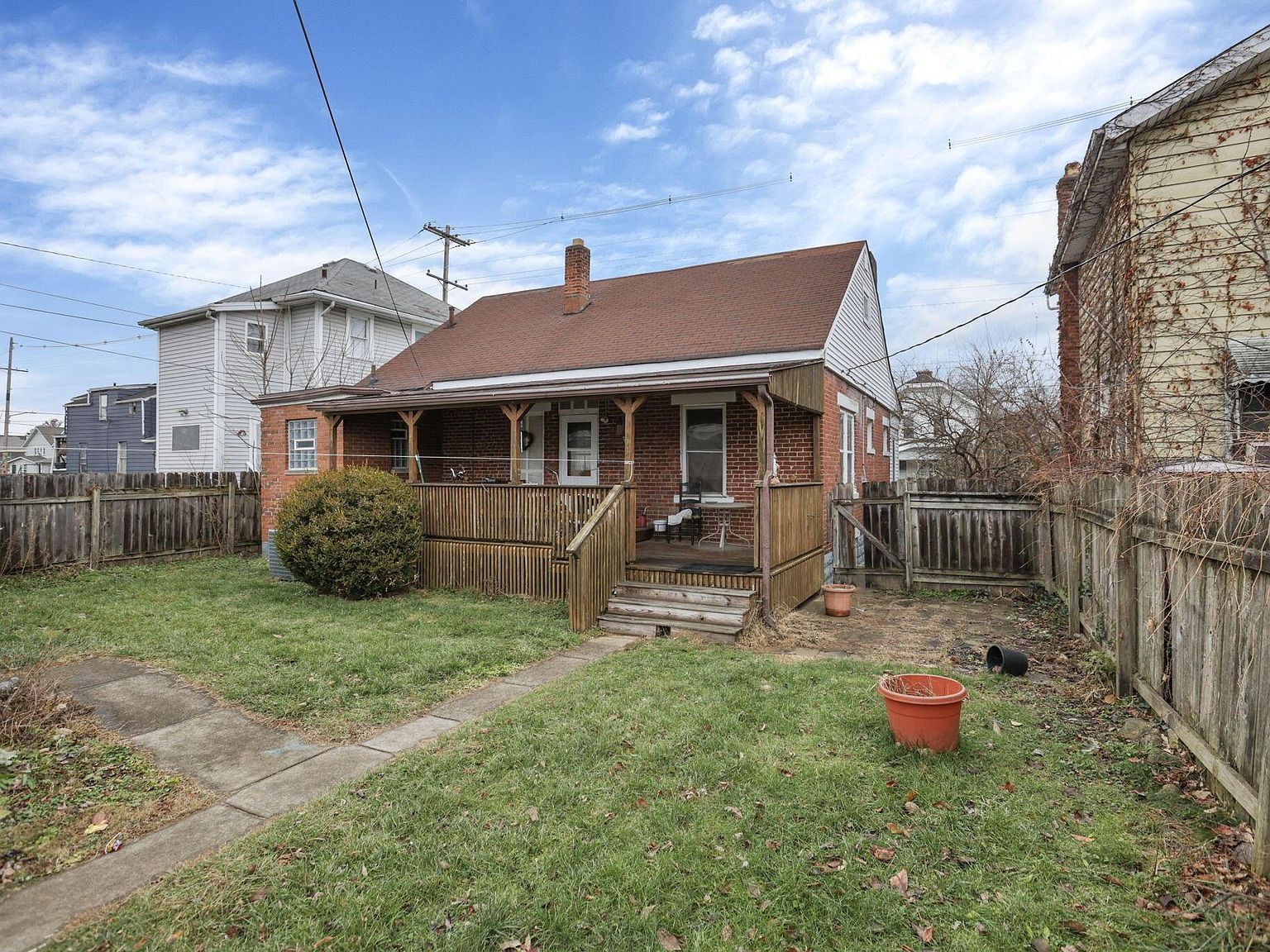 537 Ryan Ave Columbus, OH 43223 - Thumbnail 3