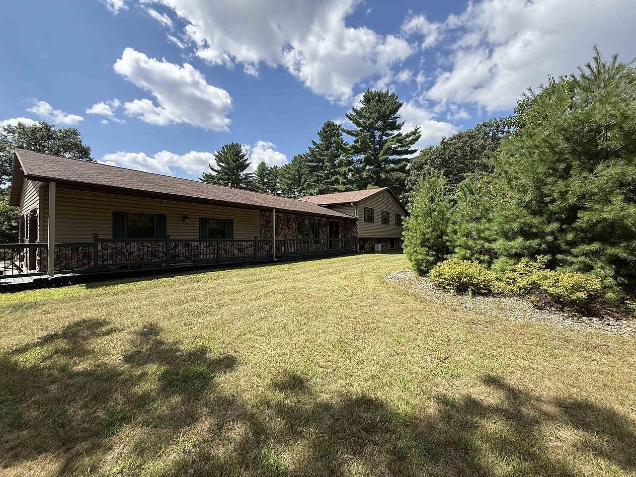 1066 Church Ave Wisconsin Rapids, WI 54494 - Thumbnail 3