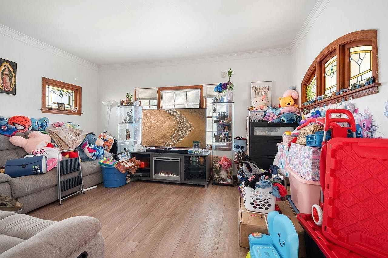 1919 S 7th St Milwaukee, WI 53204 - Thumbnail 3