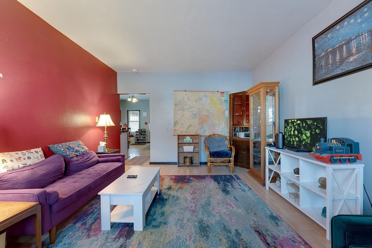 1831 W Becher St Milwaukee, WI 53215 - Thumbnail 3