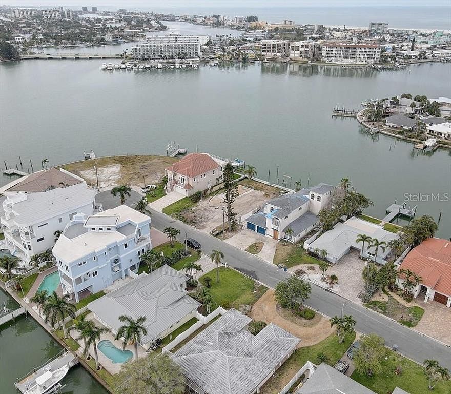 11100 5th St E LOT 24 Saint Petersburg, FL 33706 - Thumbnail 3