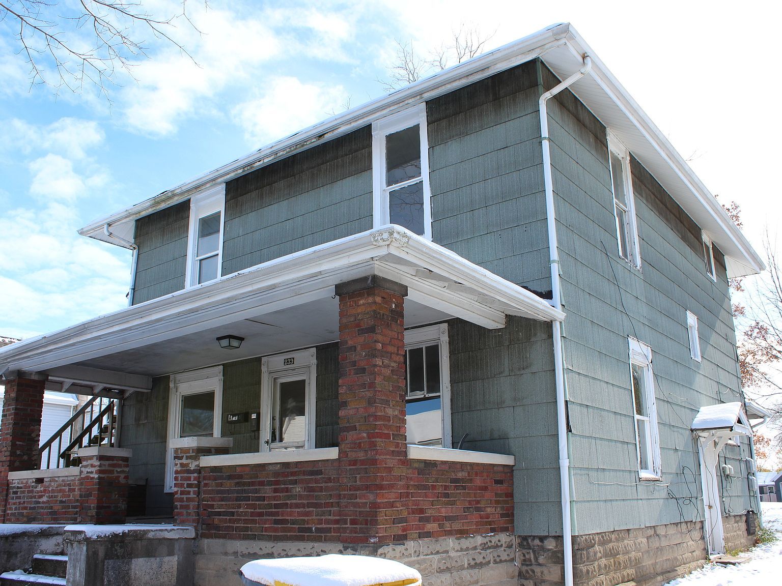 233 W 4th St Anderson, IN 46016 - Thumbnail 3