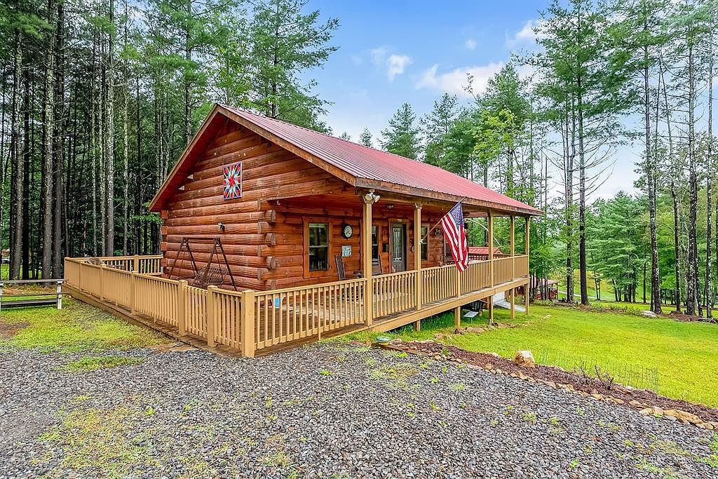 967 Double Bridges Dr Fancy Gap, VA 24328 - Thumbnail 3