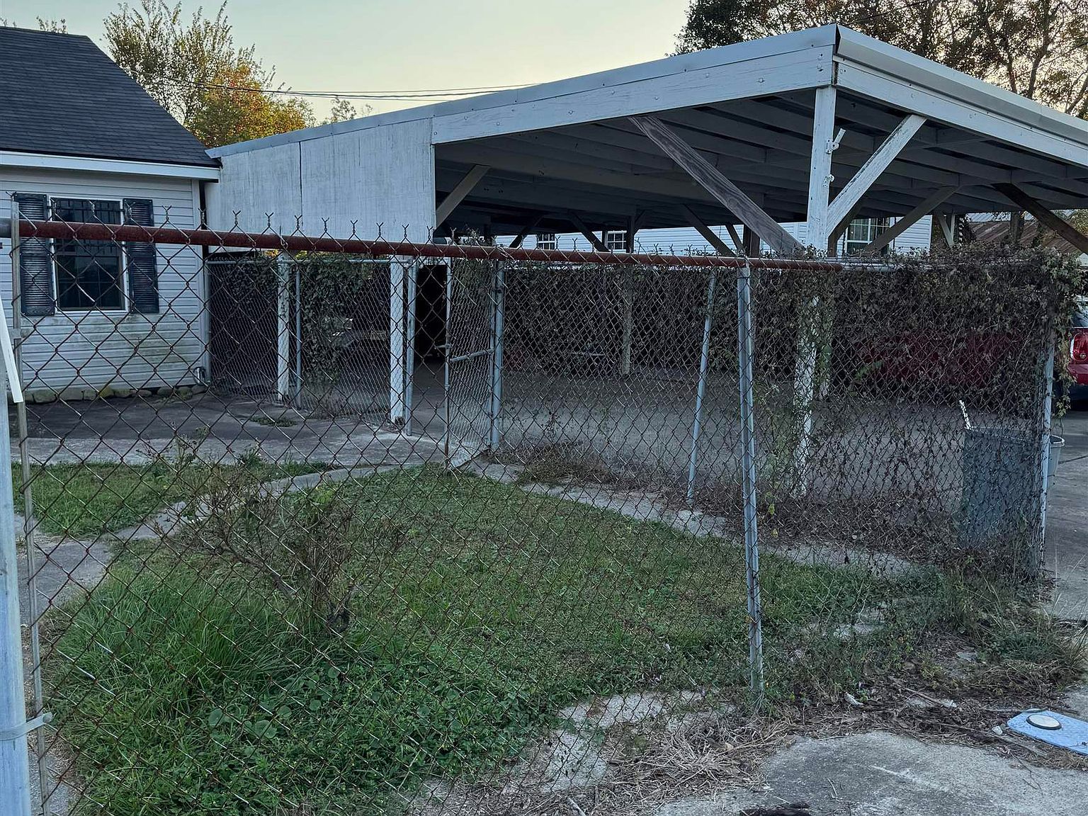 1811 Houston St Orange, TX 77630 - Thumbnail 3