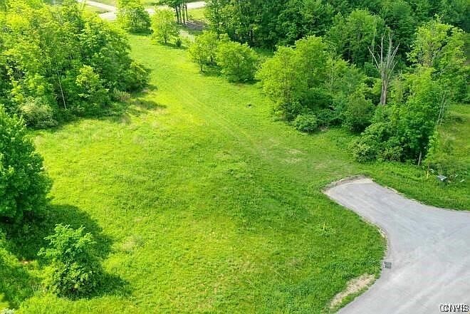 6656 Doe Dr #27 Marcy, NY 13403 - Thumbnail 3