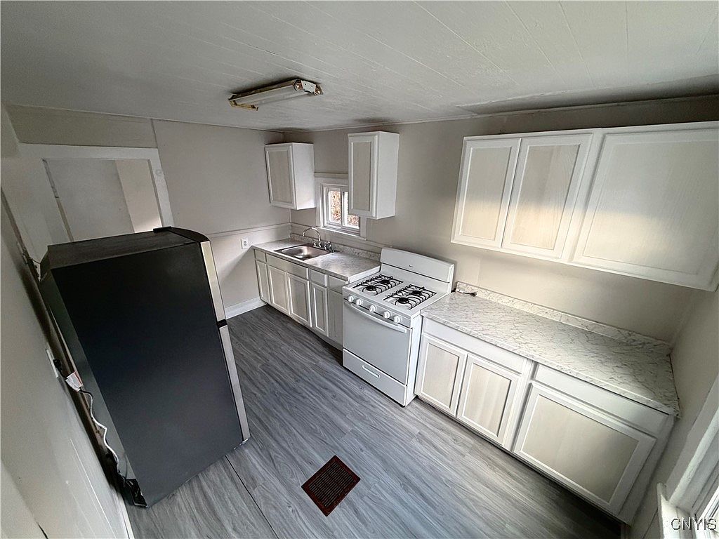 46 Moreland St Little Falls, NY 13365 - Thumbnail 3