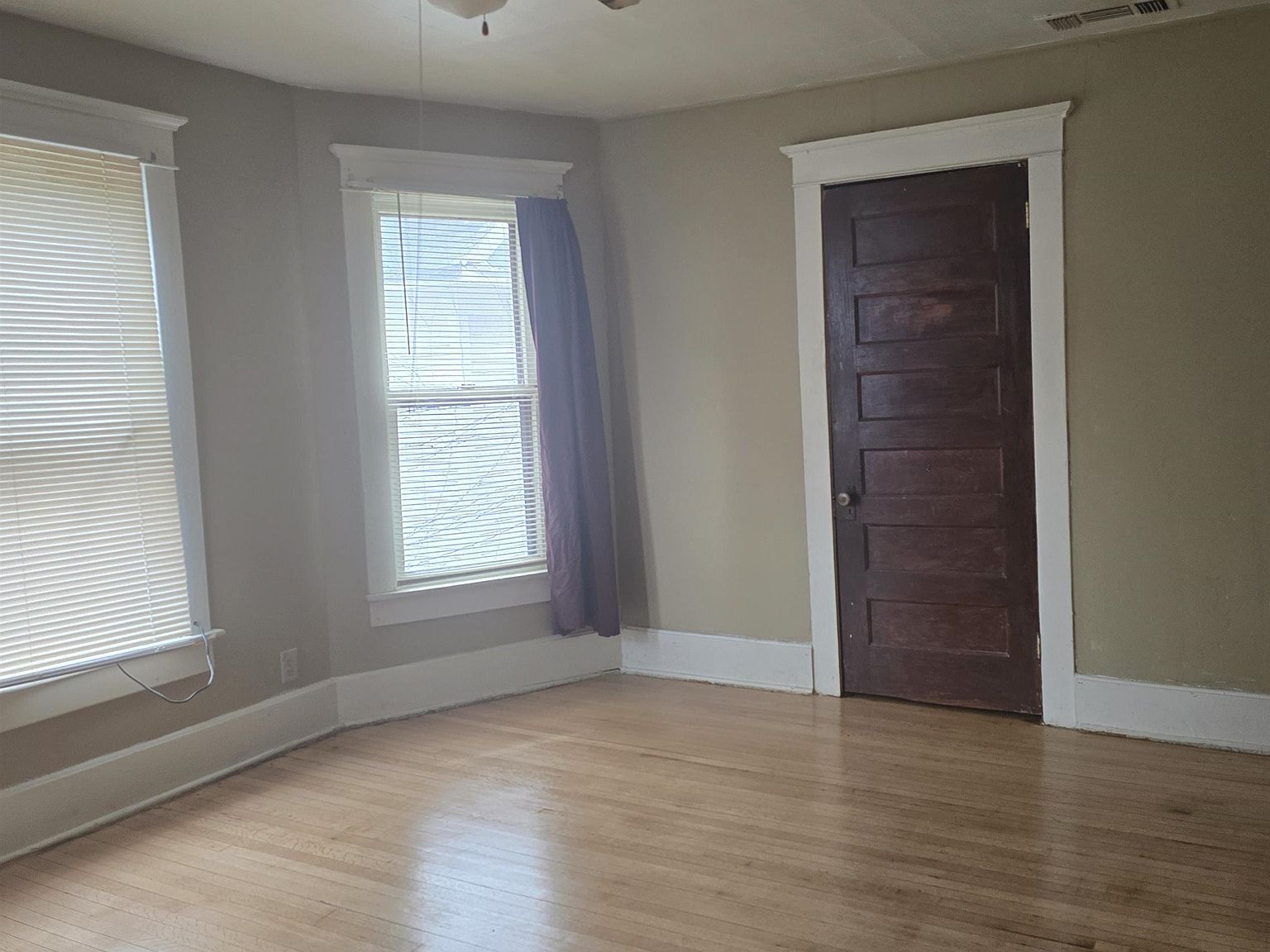 1101 S Galena Ave Freeport, IL 61032 - Thumbnail 3