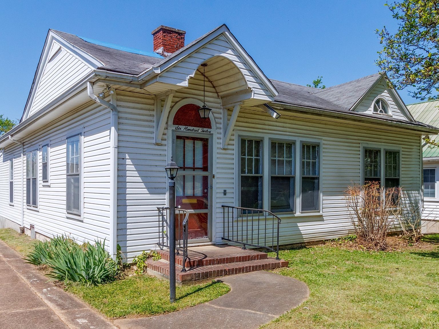 612 Anderson Dr Clarksville, TN 37040 - Thumbnail 3