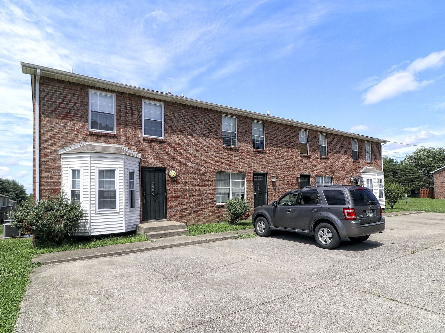 2000 Tynewood Dr Clarksville, TN 37042 - Thumbnail 3