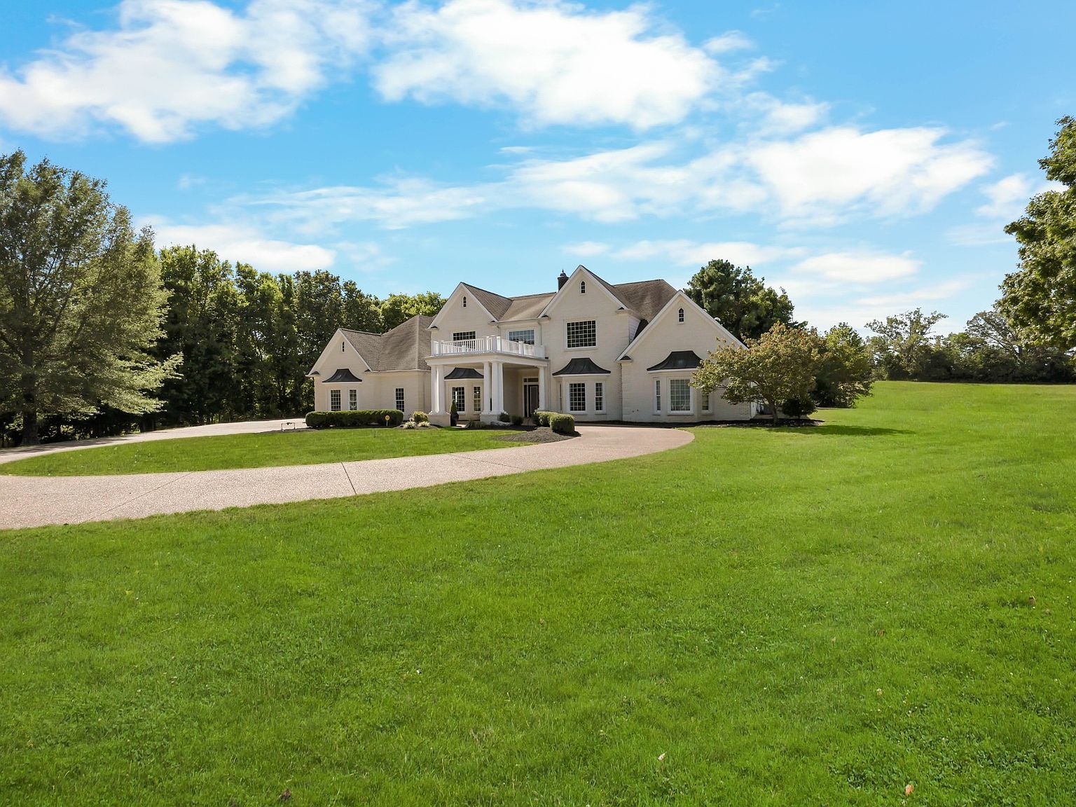 2360 Memorial Drive Ext Clarksville, TN 37043 - Thumbnail 3