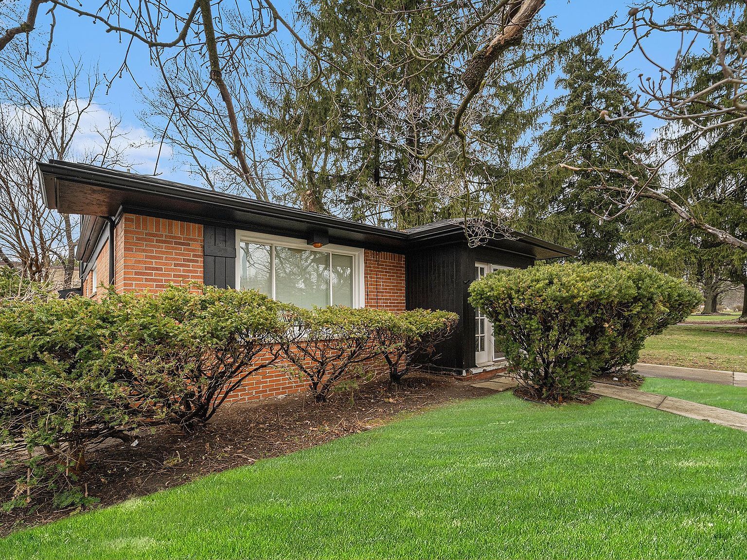 19147 Redfern St Detroit, MI 48219 - Thumbnail 3