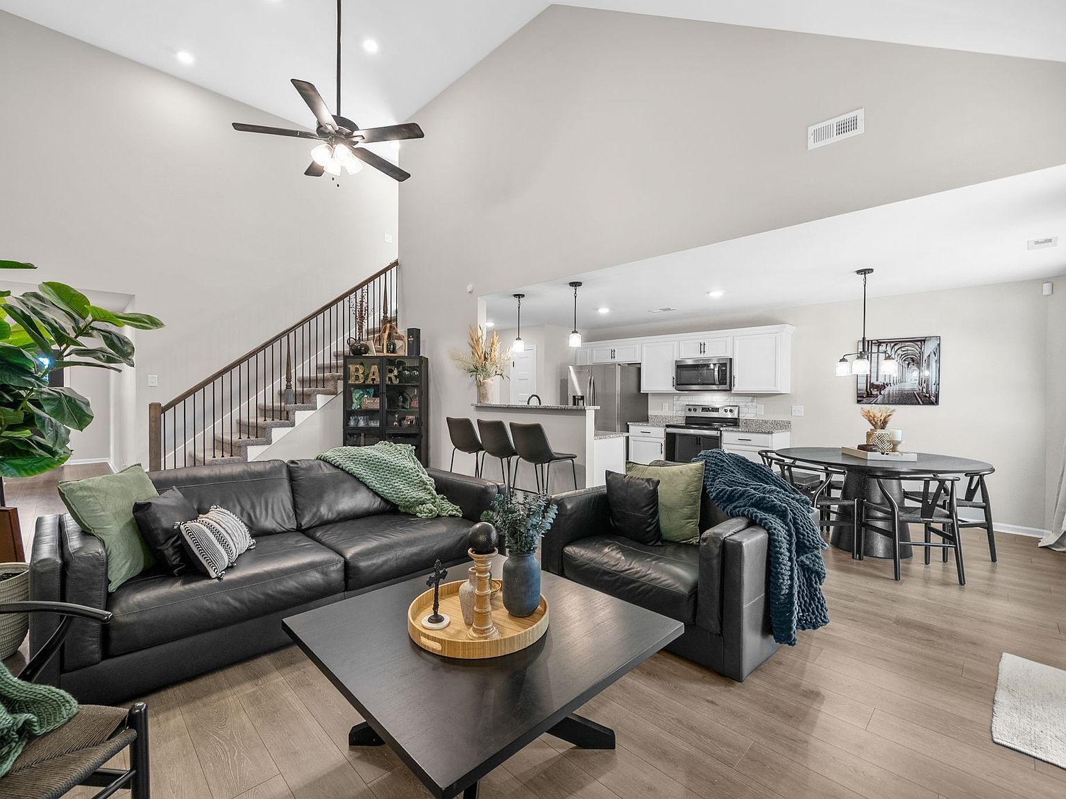 260 Kildeer Dr Clarksville, TN 37040 - Thumbnail 3